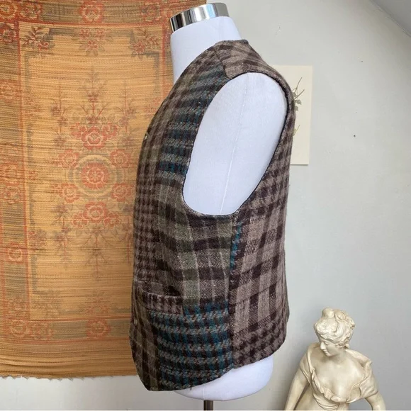 Vintage Tweed Wool Plaid Sweater Vest - Picture 7 of 14